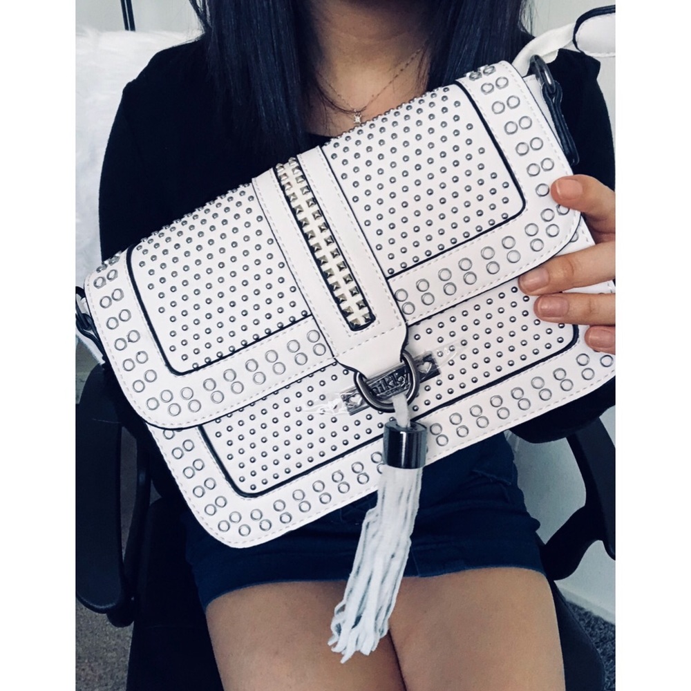 •Last One• Marie Crossbody - Picture 4 of 7